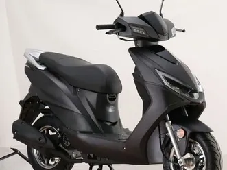 scooter neuf jordon jog 50 cc garanti 2 ans pièces et main d'oeuvre prix clés en mains payable en 10 fois