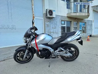 suzuki-gsr