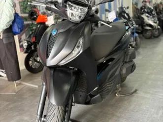 piaggio-beverly-400-2023-400-cm3-scooter-14-500-km-noir-13010-marseille-10