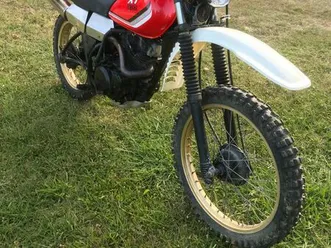 yamaha-250-xt-1982
