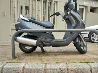 peugeot-elystar-125-cc