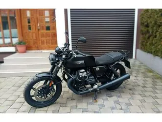 moto-guzzi-v7-stone-850-2022-god