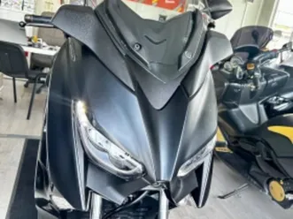 yamaha-x-max-300i-iron-max-2019-abs-led