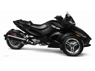 2012-can-am-spyder-r-rs-se5