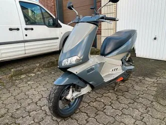 aprilia-area-51-baujahr-2001-roller-50er-70-ccm-unikat