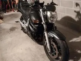 suzuki gsr 600 - 2006