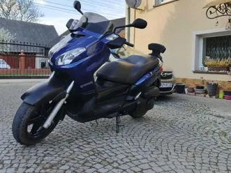 skuter-yamaha-xmax-250-cc-2006-zloty-stok