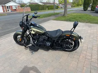 harley-davidson-softail-1801-flss-slim-s-custom-cruiser-petrol-manual-92-ps-1801-cc