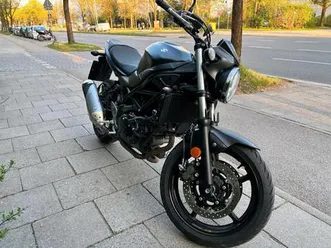 sv650-abs-tuv-neu-neuwertig