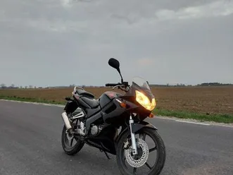 honda-cbr-125r-jc34-falmierowo