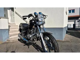 hyosung-ga-125-cruise-2-tuv-fahrbereit-chopper-125-ccm