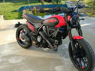 ducati-scrambler-full-throttle-800