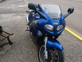 triumph-sprint-955-st