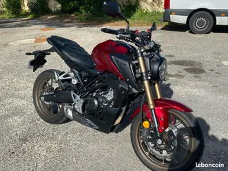 honda-cb125r-comme-neuve