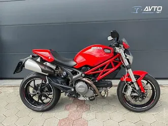ducati monster 796