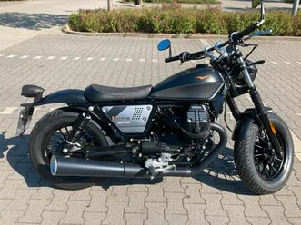 moto-guzzi-v9-bobber-spezial-edition