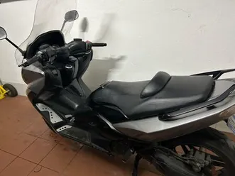 vendo-yamaha-t-max-500-tech-max-2011-13-usata-a-genova-codice-9695926-moto-it