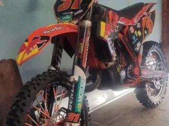 ktm-85-sx-grandes-roues-prete-pour-la-saison