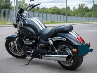 triumph-rocket-3