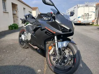 panigale-v2-ducati-black