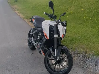 ktm-duke-125