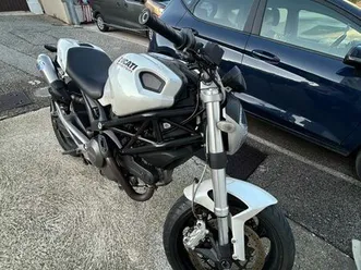ducati-monster-696-full