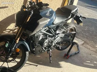 a-vendre-honda-cb125r
