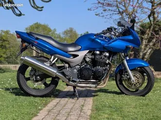 kawasaki-zr7s-23-800-km