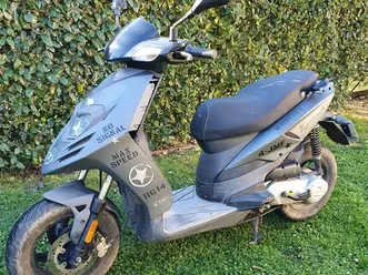 scooter-piaggio-typhoon-50-2t