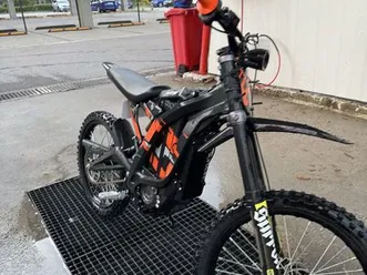 2025-surron-light-bee-x