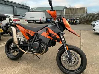 2007-07-ktm-690-lc4-supermoto-690-sm-ktm690-new-mot-orange-and-black