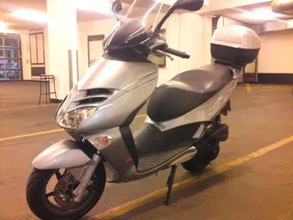 125-roller-aprillia-leonardo-sr