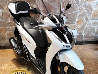 vendo-honda-sh-125i-2020-25-usata-a-scafati-codice-9695937-moto-it