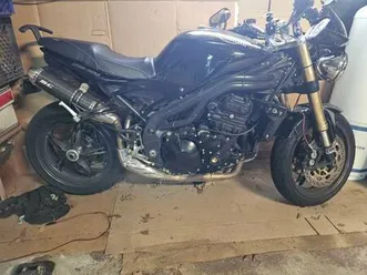 triumph-speed-triple-2007