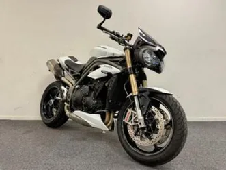 triumph-speed-triple-1050-s-2021-5-730km-arrow-motoren-triumph-marktplaats