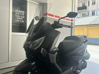 sym-joyride-300-bauletto-39lt-incluso