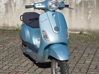 piaggio-vespa-lx-50-2t