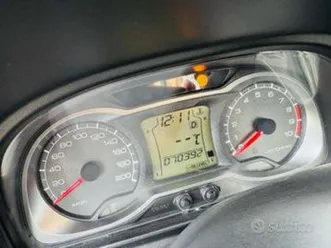 suzuki-burgman-650-passaggio-garanzia-tagliando