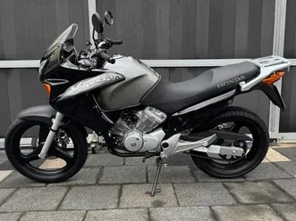 honda-varadero-xl125