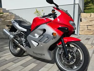 triumph tt 600