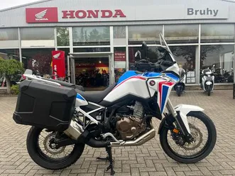 honda-crf1100-africa-twin-1-hand-seitenkoffer