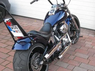 harley-davidson-softail-custom-fxstc