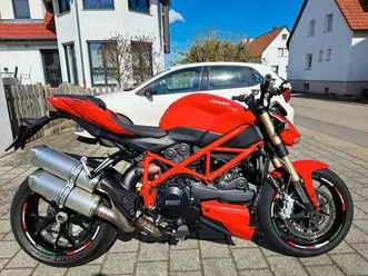 ducati streetfighter 848