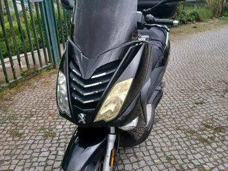 biete-ein-motorroller-von-peugeot-citystar-50-an