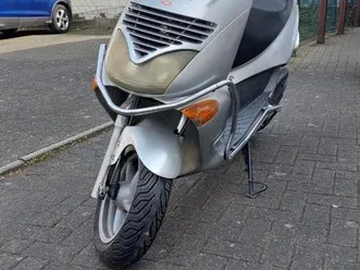 aprilia-leonardo-125