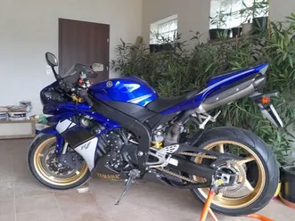 yamaha-r1-rn-19-2009r-wolow