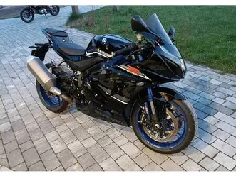 suzuki-gsxr1000-r-l8-2018-salon-polska-l7-l9-kielce