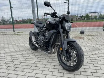 honda-cb1000r-black-edition-limited-golina