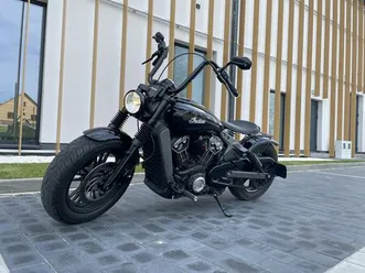 indian-scout-bobber-1200-cc-5600-km-2015-rok-sieniawa