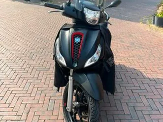 piaggio-medley-s-2022-125cc-a1-117km-h-scooters-piaggio-marktplaats